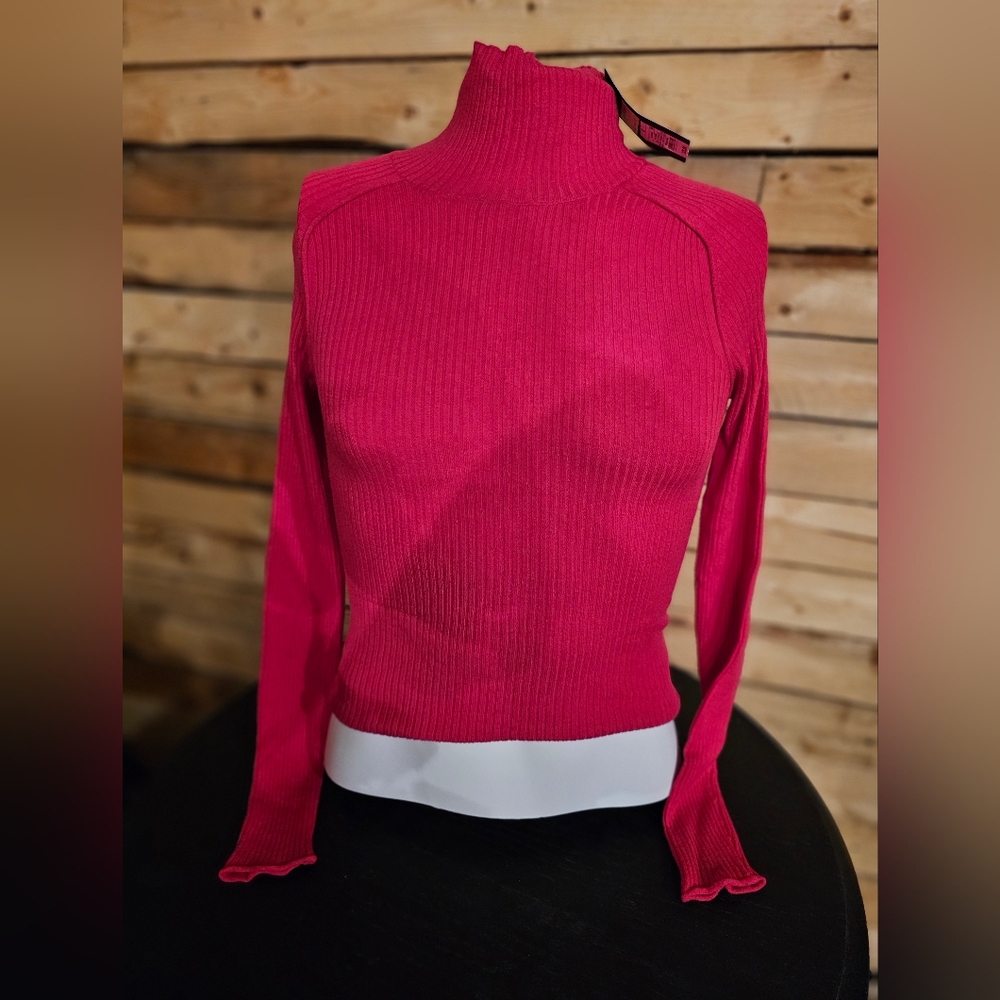 NWT universal thread pink turtle neck‎ sweater